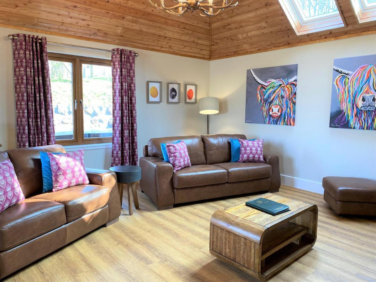Partridge Lodge With Hot Tub Forgandenny Exterior foto